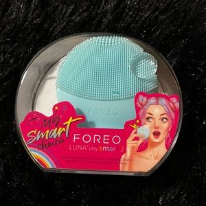 FOREO Luna Play Smart 2 Skin Analysis & Face Cleansing Brush